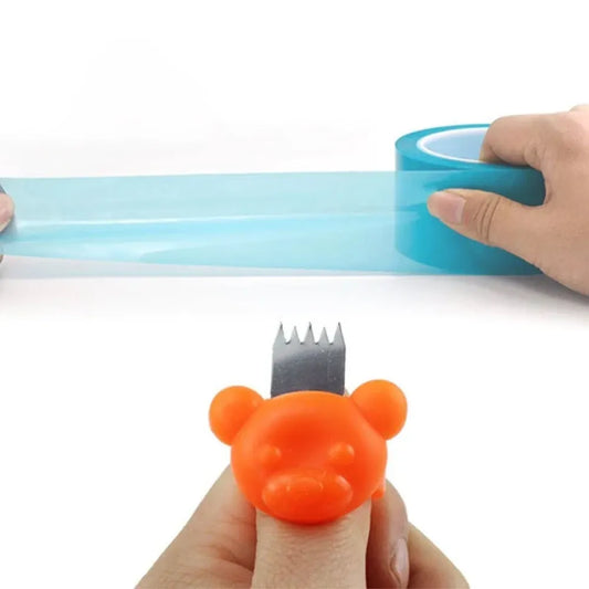 Portable finger tape cutter - hardware