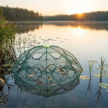 Portable folding fishing net