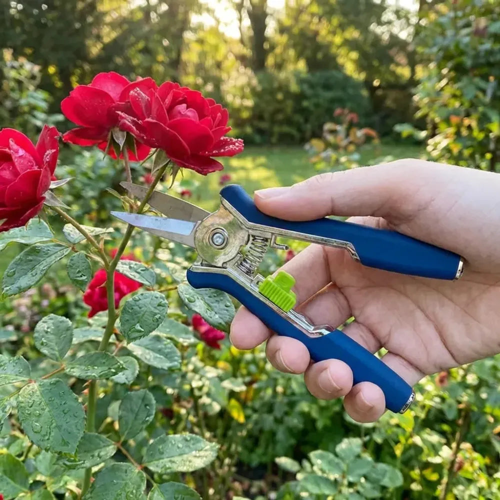 Precision micro garden snip pruning scissor