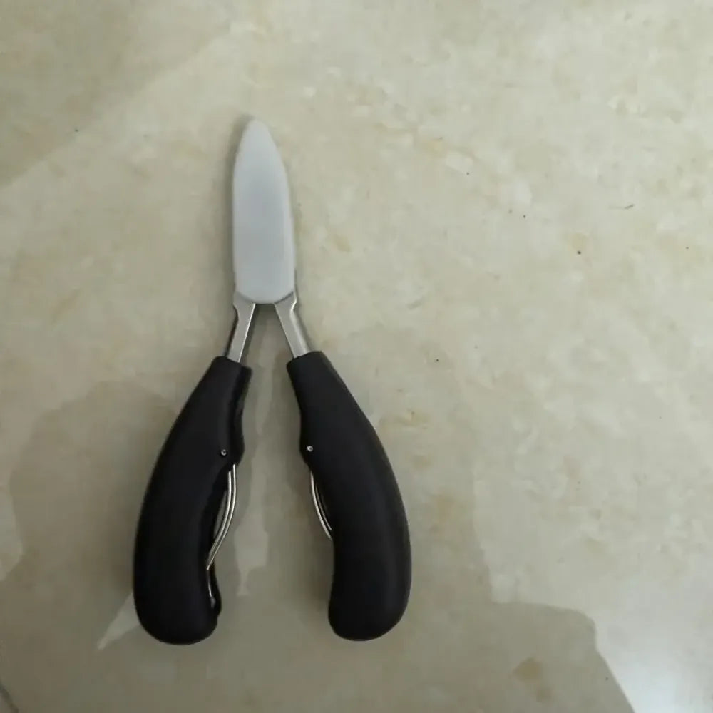 Professional thick nail clipper
