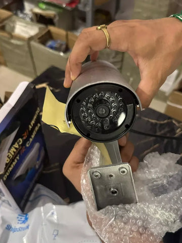 Realistic Dummy Security Camera