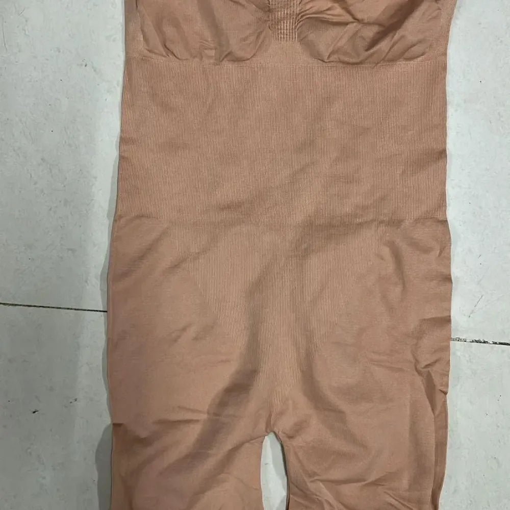 Seamless cotton shapewear