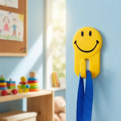 Self-adhesive smiley face hooks - home decor