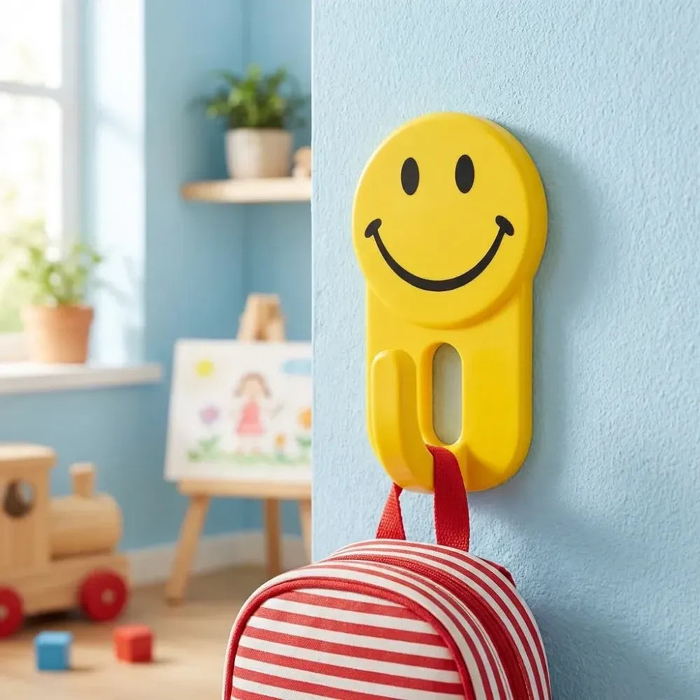 Self-adhesive smiley face hooks - home decor