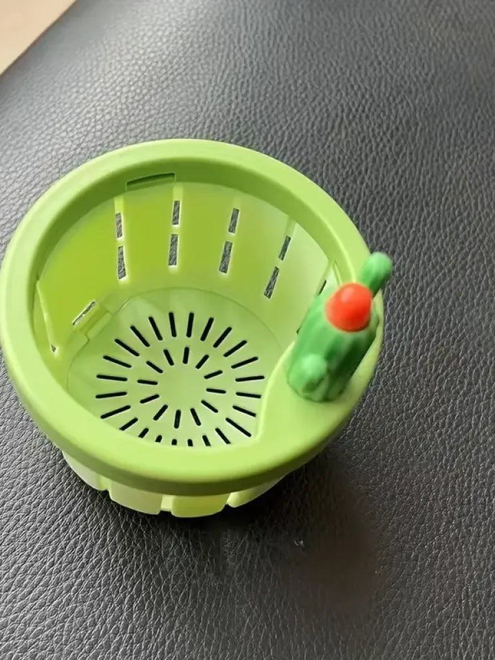 Self-Cleaning Sink Strainer