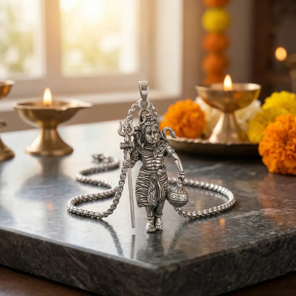 Shivji pendant with chain - potential heroes