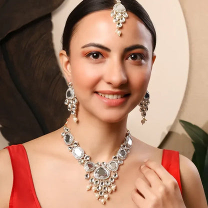Silver kundan & pearl necklace set - jeweller set