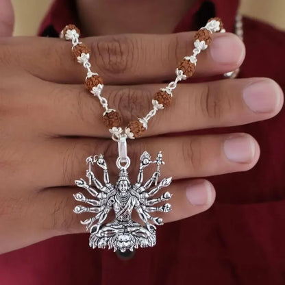 Sitted shiva embrace pendant – silver