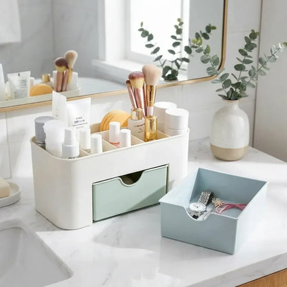 Sleek multi-use makeup organizer - accessories