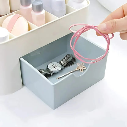 Sleek multi-use makeup organizer - accessories