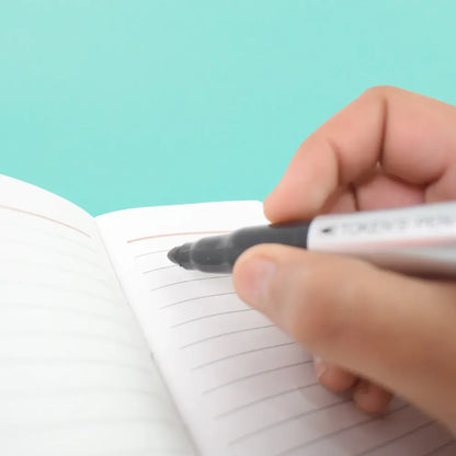Smooth black marker set - office