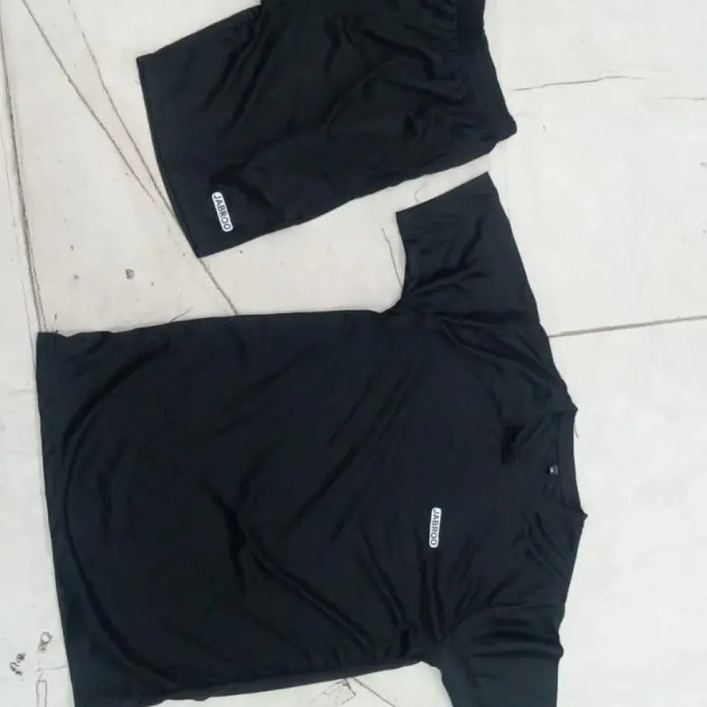 Solid couple t-shirt & shorts set
