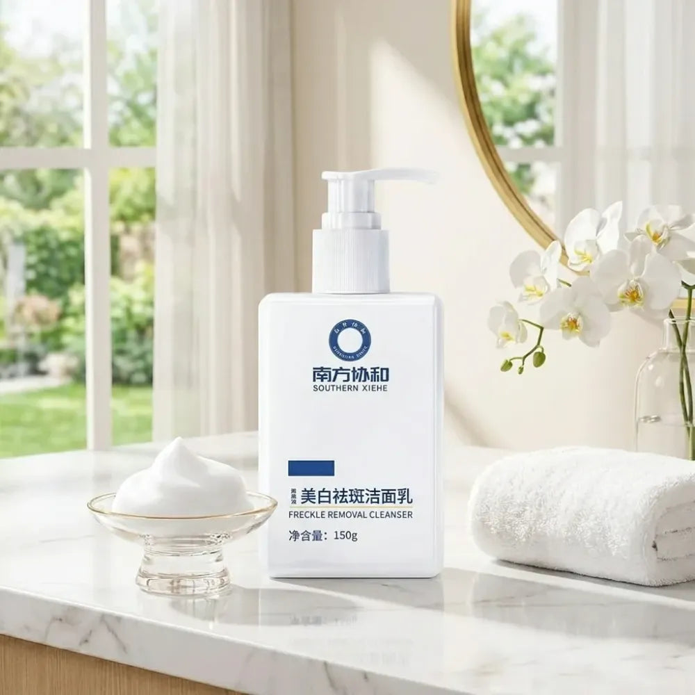 Southern xiehe hydrating & brightening facial cleanser – 150g