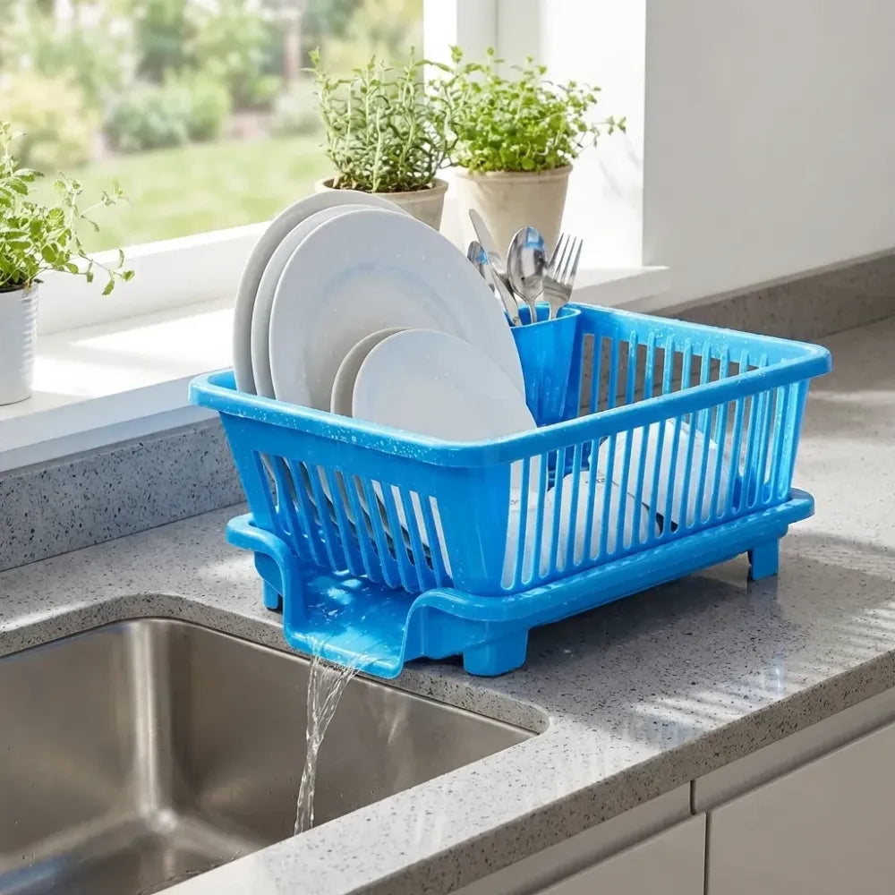 Space-saving dish drainer tray - kitchen tool