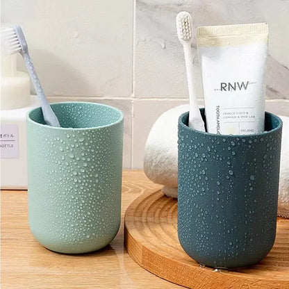 Space-saving toothbrush organizer set - home improvement