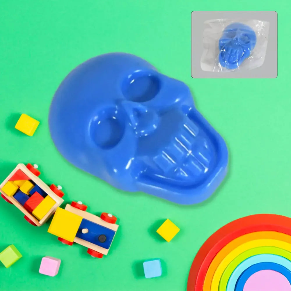 Spooky pull back skull toy