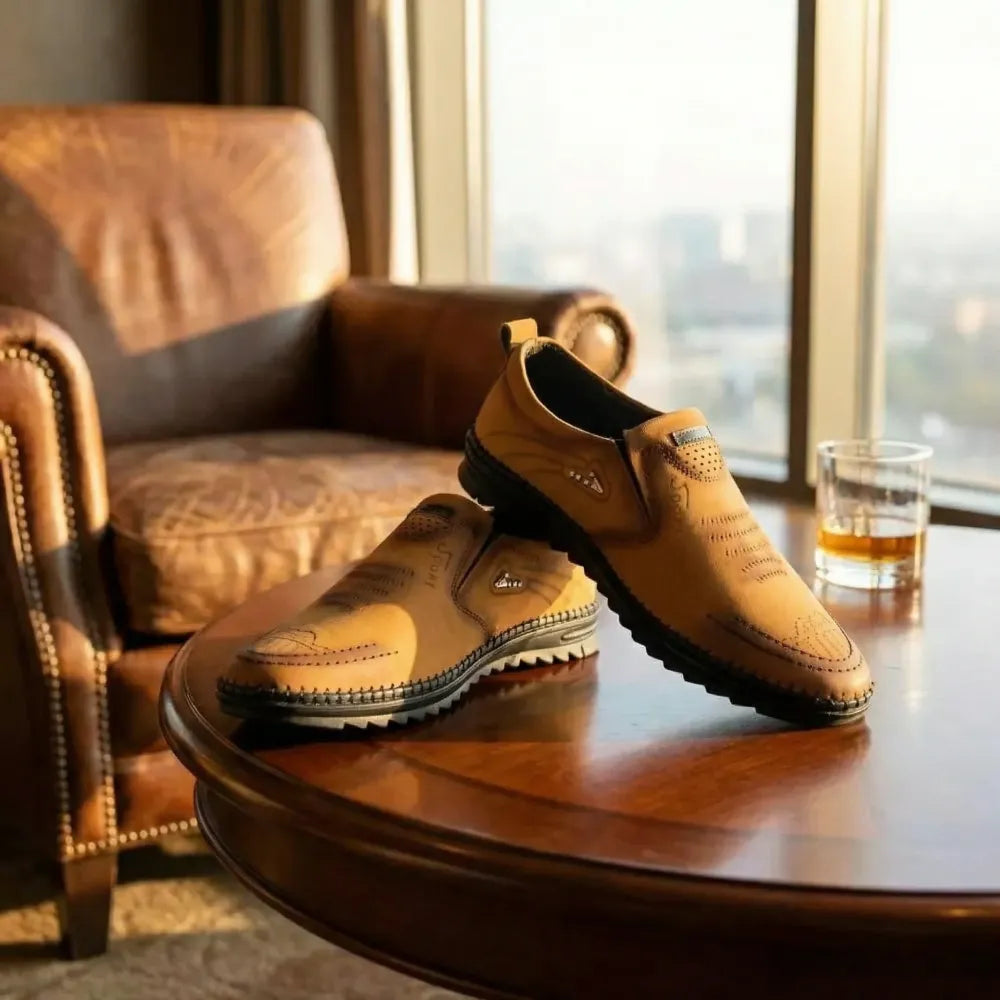 Stylish & comfortable everyday sneaker - footwear