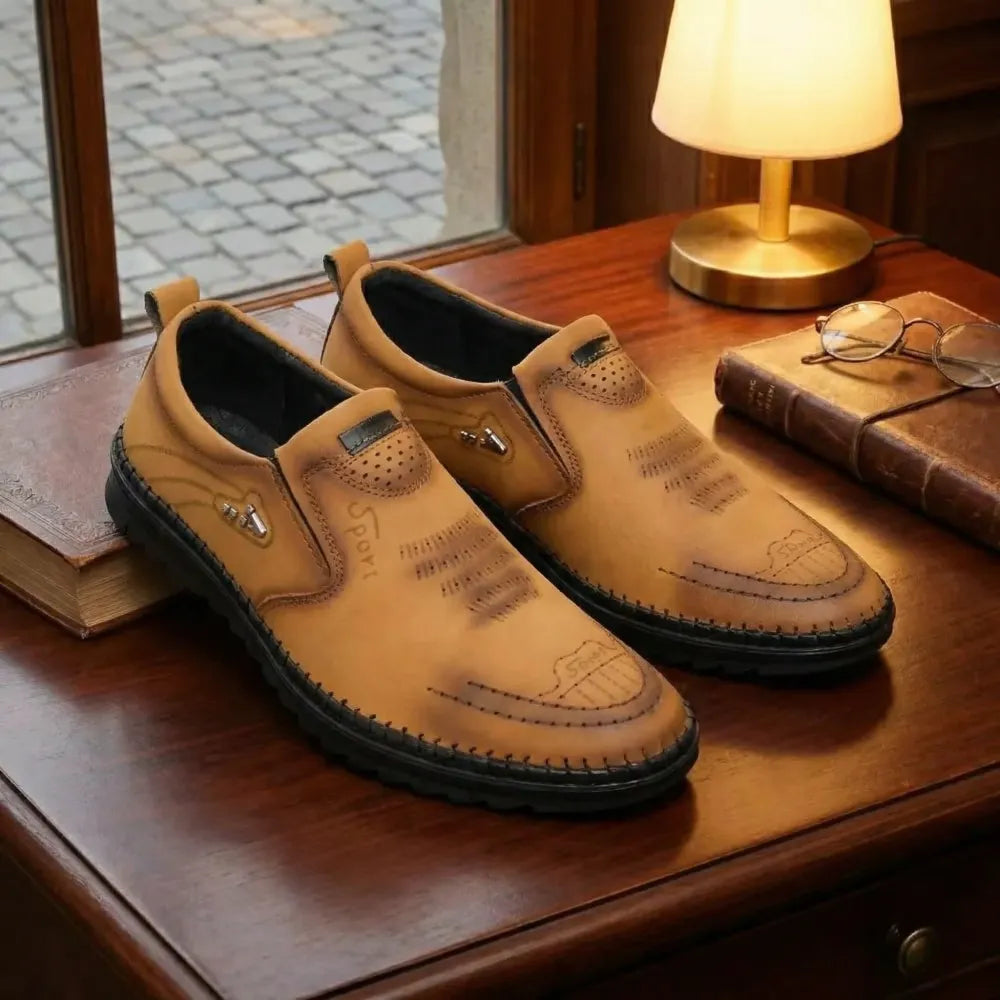Stylish & comfortable everyday sneaker - footwear
