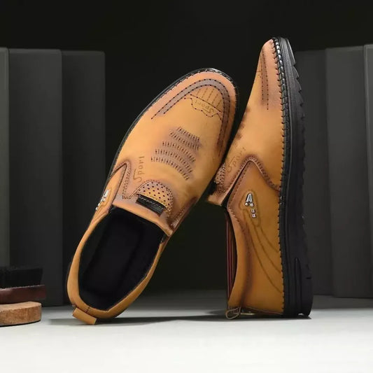 Stylish & comfortable everyday sneaker - footwear