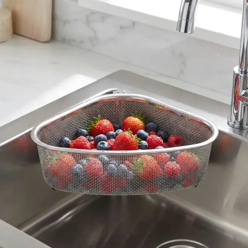 Triangle sink drain basket
