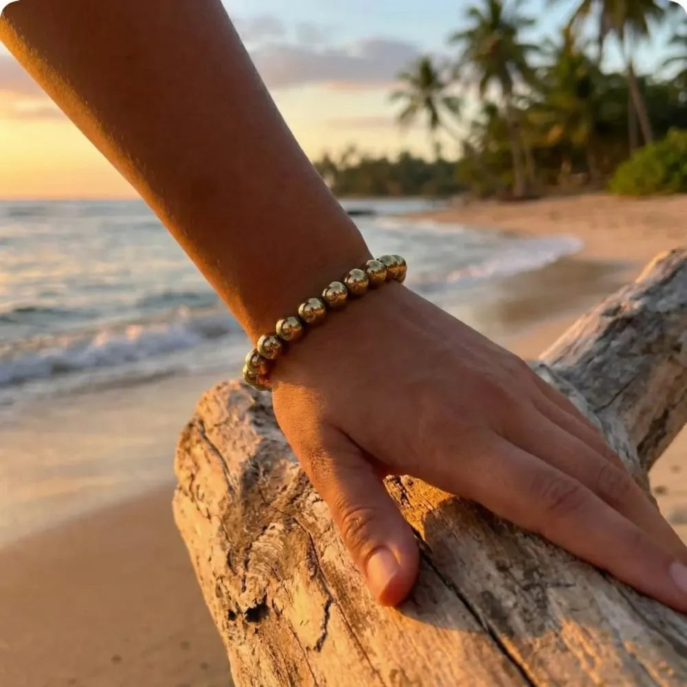 Unisex money magnet bracelet