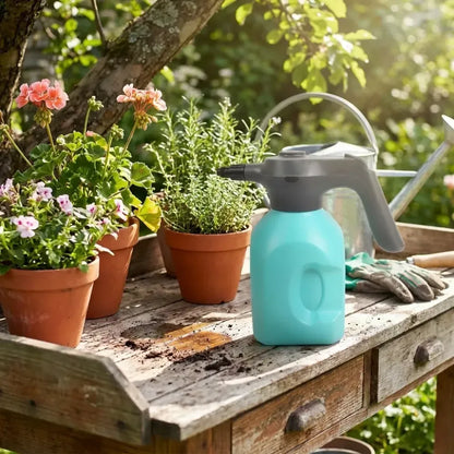 Usb rechargeable garden sprayer