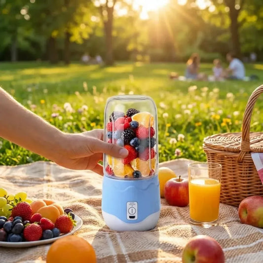 Usb rechargeable juicer bottle