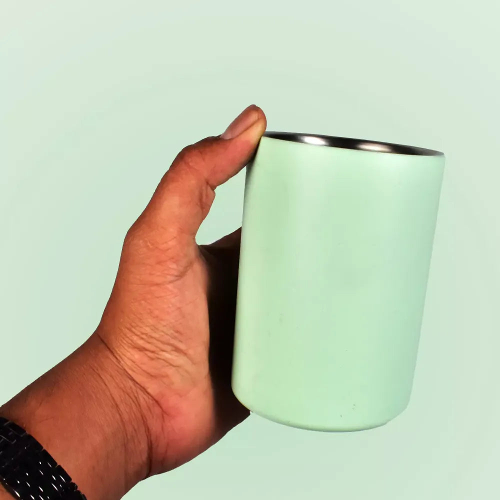 Vacuum insulated stainless mug