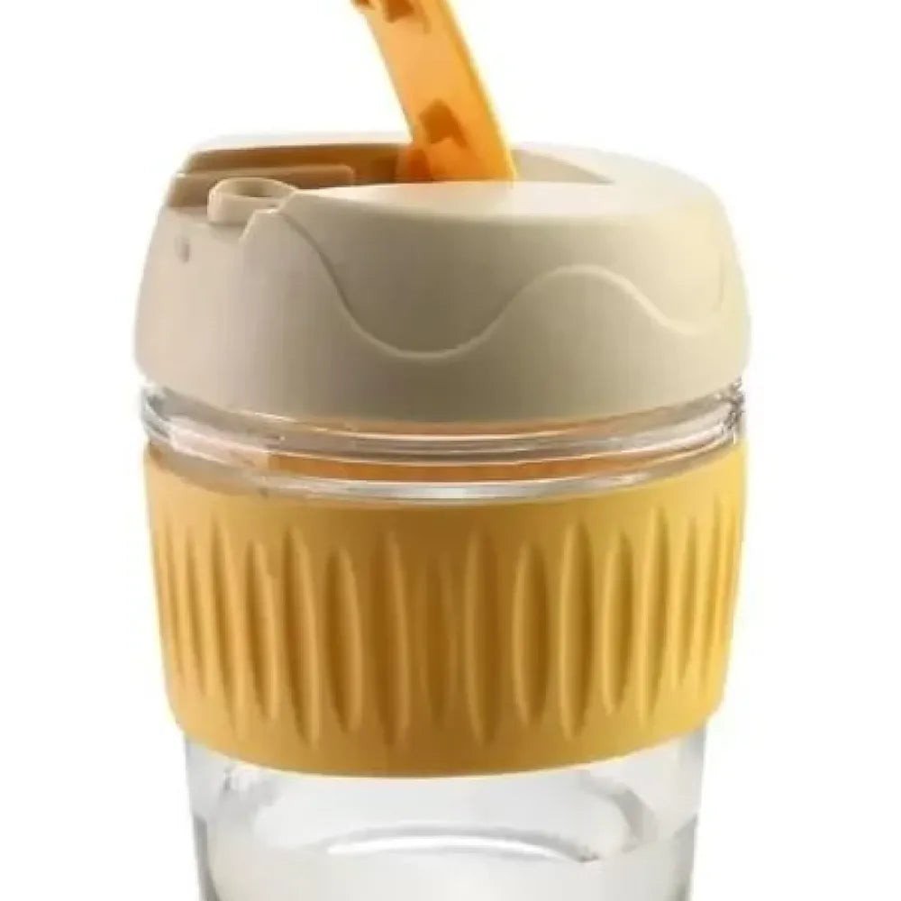 Versatile sipper cup