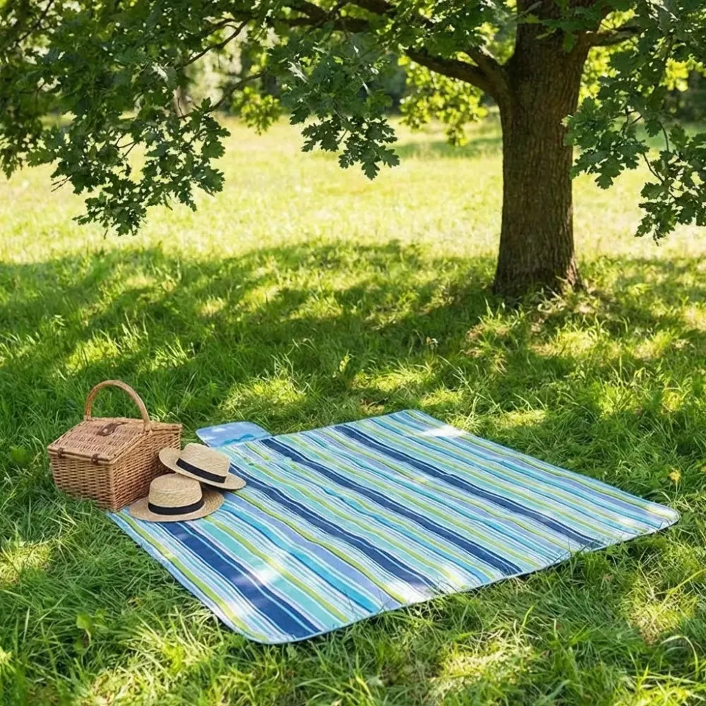 Waterproof picnic mat - summer product