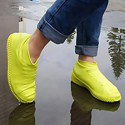 Waterproof silicone shoes cover