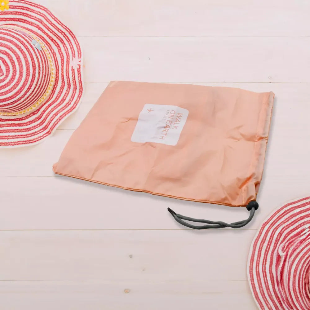 Waterproof travel pouches (4pc)