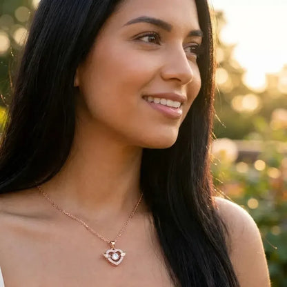 Winged heart alloy necklace