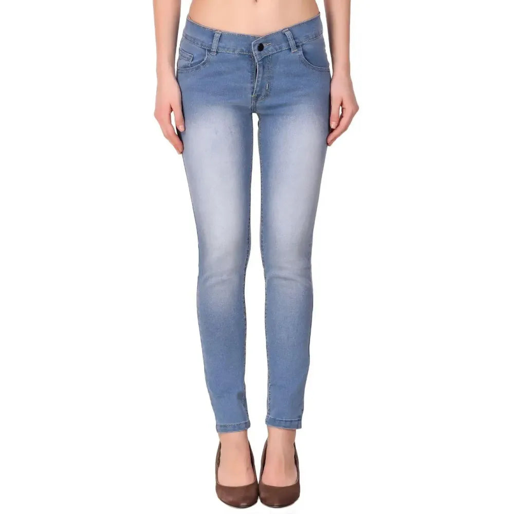 Women’s slim fit denim jeans