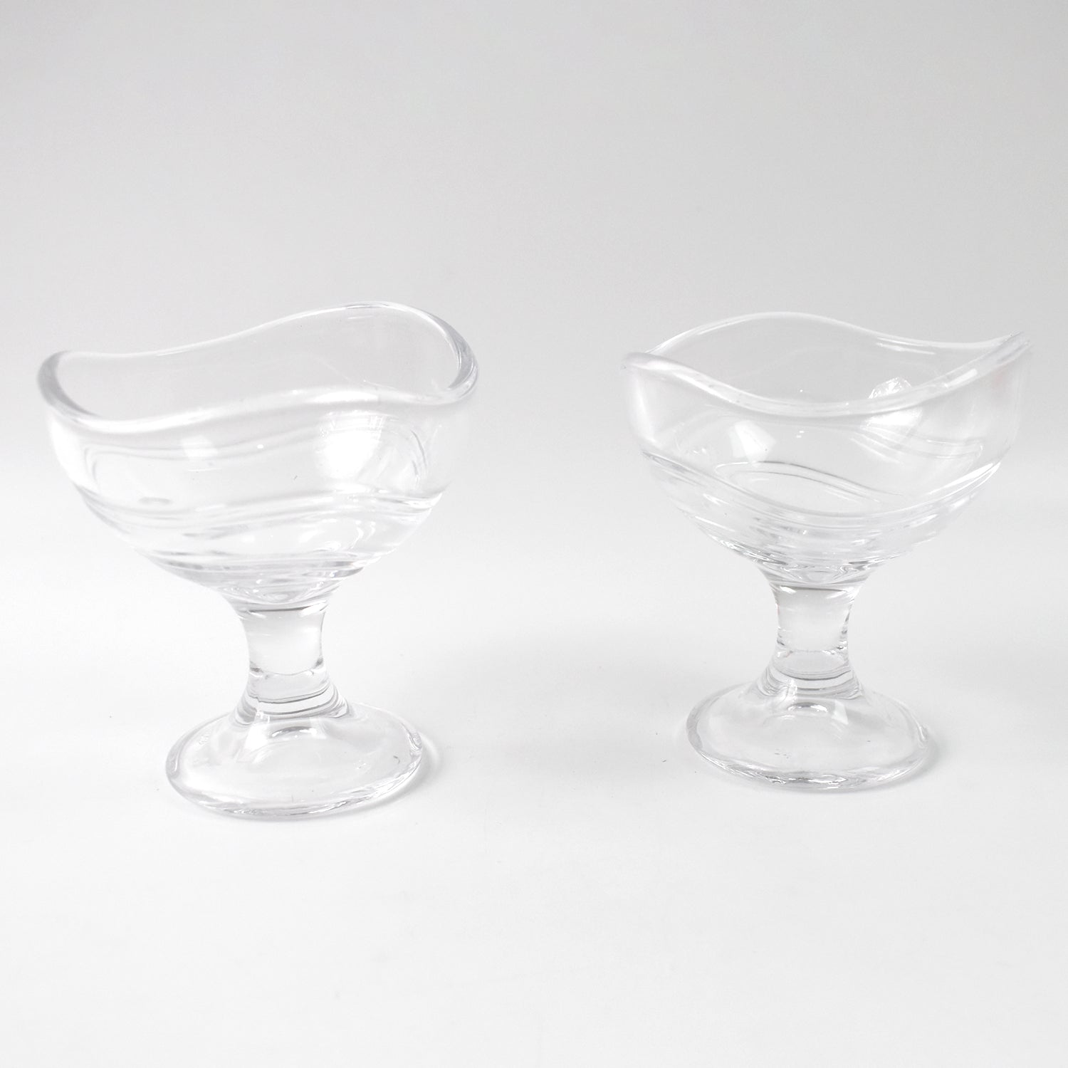 Elegant glass dessert bowls